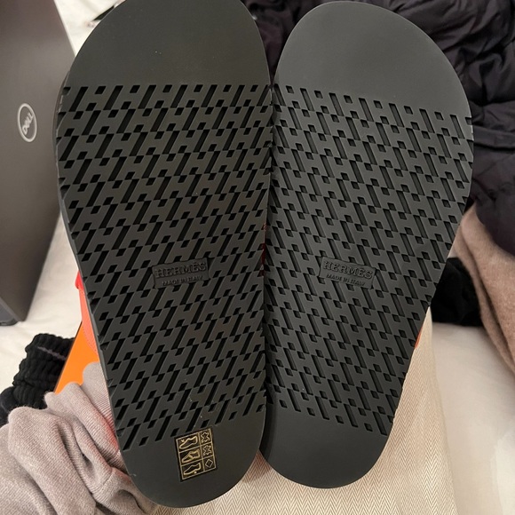 Hermes Chypre Sandals - Picture 3 of 7